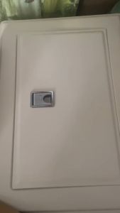 Koten Panel Box 2 Pole Bolt-On 4- 24 Branches Premium Type With Main 15-100A / 125-225A Panel Board Without Grounding