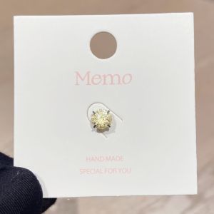 S925 Sterling Silver Titanium Alloy Ear Studs with Zirconia Stones Anti-Allergy Flower Bomb Design Womens Fashion Jewelry