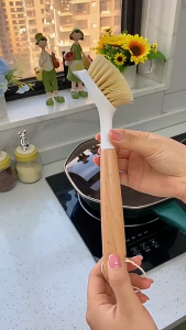 Bàn chải cọ rửa xoong nồi cán gỗ đa năng vệ sinh nhà bếp cọ rửa nồi rửa bát đĩa