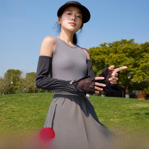 Miiow | Cat Lady Sun Protection Sleeve Covers Womens Summer Lace Ice Sleeve UV Protection Outdoor Loose Sunshade Protective Arm Sleeve Ice Silk Hand Sleeve