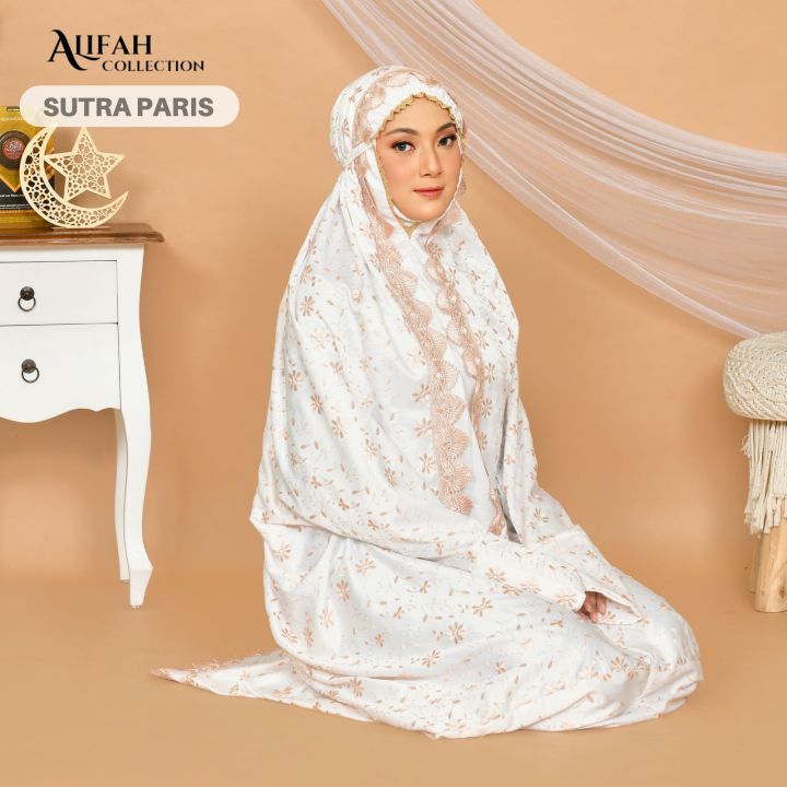ALIFAH%20Mukena%20Terusan%20Dewasa%20Bahan%20Sutra%20Paris%20Prada%20premium%20Renda%20Mewah%20Jumbo%20Terbaru%20Full%20Bordir%20-%20Image%209