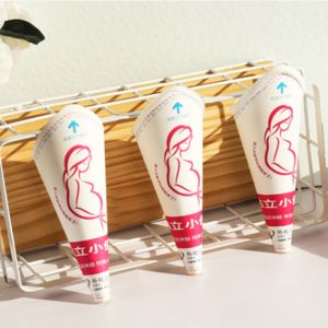 SZXBOGS 12/20pcs Stand Up Female Urination Device Disposable Foldable Portable Pee Paper Cup Practical Leak-Proof Women Urinal Funnel