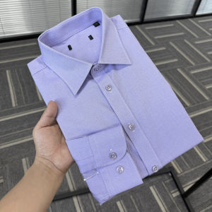 100 ผ้าฝ้าย ระบายอากาศได้ดี ลำลอง เสื้อเชิ้ตแขนยาวผู้ชาย อินเทรนด์ ไม่มีป้ายสีบริสุทธิ์สวมใส่สบายดูดซับเหงื่อมาตรฐานฟิต ฤดูร้อน