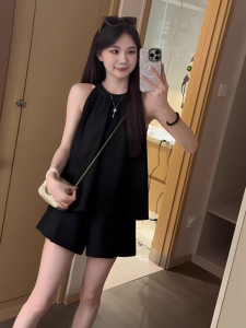 Korean Style Sleeveless Halter Spaghetti-Strap Camisole Top High Waist A- line Shorts Two-piece Set Womens Summer Wear a Set of Fashion