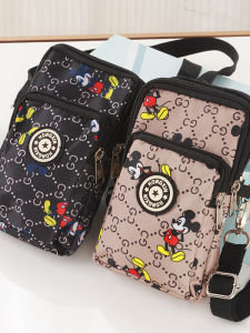 Lightweight Oxford Fabric Crossbody Bag Waterproof Mobile Phone Bag for All Seasons Womens Fashion Sport Style Zipper Closure