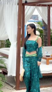 [Voucher 15% MOV 199K cap 100K Áo 2 dây croptop HeraDG chất liệu lụa họa tiết độc quyền phối kẻ nổi bật STBC2020A