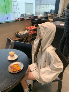 Gray Apricot Hooded Workwear Jacket Set Womens Super Beautiful Spring New Design Sensation Windbreaker High Waist Mini Skirt Two Piece Set