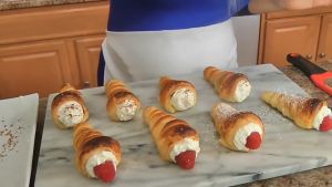 กรวยพันขนม กรวยขนมปังก้นหอย กรวยครีมฮอร์น พิมพ์ขนม กรวยสแตนเลสแบบแท่ง/กรวย