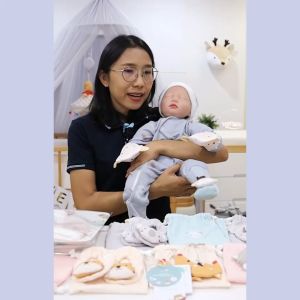 GRANNY BEN ถุงมือและถุงเท้าเด็ก ลายน้องสัตว์ ดีไซน์น่ารัก นุ่มละมุน