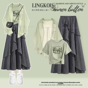 NUMEN BUTTON | Flattering Concealing Suit Short Sleeve Shirt and Asymmetric Skirt