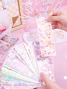 กล่องของเล่น DIY พวงกุญแจแฮนด์เมด แบรนด์ Guka สำหรับเด็กผู้หญิงอายุ 6-12 ปี ชุดสร้างสรรค์พร้อมวัสดุทำพวงกุญแจเรซิ่น วิปครีมปลอมและสติ๊กเกอร์