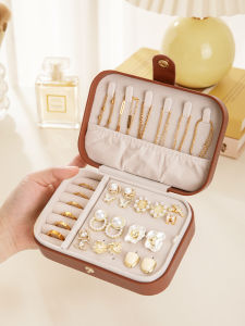 Portable High-End Miniature Gold Jewelry Storage Box Ring Necklace Earring Small Accessories Organizer Box Leather Material