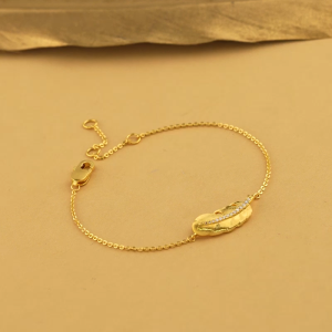 CHOW SANG SANG 周生生 999 24K Gold Love Decode diamond-encrusted feather bracelet for Women 18cm 95956B