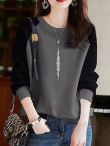 Pure ผ้าฝ้าย แขนยาวพิมพ์ลาย เสื้อสเว็ตเชิ้ต ผู้หญิง ลำลอง สลิมฟิต เสื้อท่อนบน ฤดูใบไม้ผลิ ฤดูใบไม้ร่วง สไตล์การเดินทางคอกลมสบาย