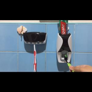 Dispenser Odol Dan Tempat Sikat Gigi - Automatic Toothpaste Squeezing Device - Random Color