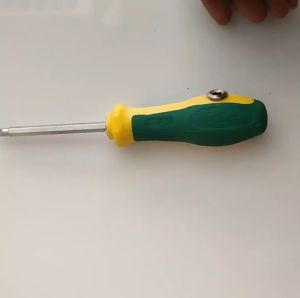 Obeng Bolak Balik (+) (-) Gagang Karet 5 Inch: Alat Tukang Berkualitas Tinggi