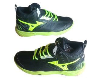 sepatu olahraga voli Mizuno boots wave momentum 2 super series/sepatu olahraga voli