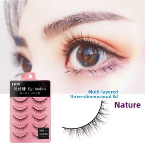 Natural Looking False Eyelashes D502 for Daily Use Lightweight Airy Look Suitable for Office Workers Bare Minimal Makeup