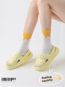 Dép nữ thông thường có đế cắt chi tiết và đế dày để đi biển và lái xe Giày La Mã hai chiều có gót thấp và mắt cá chân