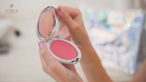 ULTIMA II Delicate Shine Blush อัลติม่าทู เดลิเคท ไชน์ บลัช 10g. (บลัชออน ปัดแก้ม เครื่องสำอาง)