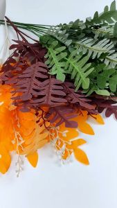 Daun Pakis Eucalyptus Cabang 5 Artificial: Dekorasi Ruang Tamu Cafe & Pesta Pernikahan