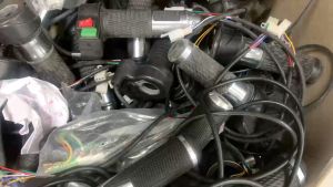 Điều tốc 12v-60v1500w 45A và tay ga