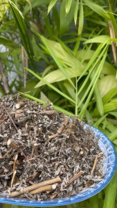 Ngải cứu sấy khô 1kg - Thảo Dược Tấn Phát - Hàng loại 1 chuyên dùng để pha trà  tốt cho sức khỏe