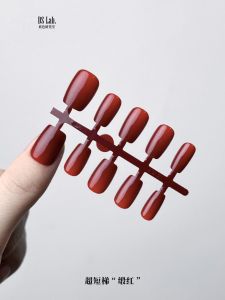 Ultra-thin Wearable Nail Tips Pure Color Minimalist French White Spray Glue on Nails Single Color Pre-made Nails for Autumn Winter