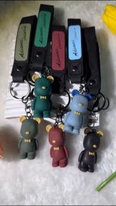 พวงกุญแจหมี ที่ห้อยกุญแจ พวงกุญแจหมีผูกโบว์หมี พวงกุญแจกูcyเนียร จีพวงกุญแจห้อยกระเป๋า สนใจสร้างจุดเด่น! สร้างสรรค์ที่เรานำไปใช้ สะดุดตา 100% พวงกุญแจหมียอดฮิต