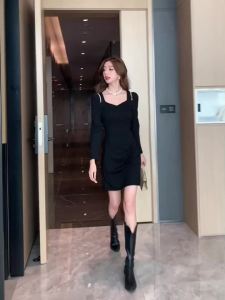 AMMIN 2024 Autumn new simple Hepburn style pearl studded beaded long sleeve A-line mid-length black elegant dress with French square neck