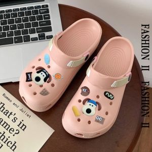 LHFriday  มาใหม่อีกแล้วจ้า รองเท้าหัวโตพร้อมตัวการ์ตูนลายน้องหมา รุ่นนี้บอกเลยว่าคุ้ม งานดีราคาประหยัดมาก มีหลายสี ใครยังไม่รีบสั่งกันเลย กดด่วนจ้า