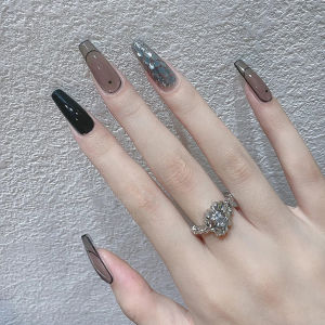 24Pcs Y2K Fake Nails Metallic Punk Style False Nails 3D Hand-made Rhinestone Fake Nails Wearable Spicy Girls Press on Nails