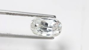 4.05 ct คุนไซต์ (Kunzite light Yellow) สีเหลืองอ่อน ทรงไข่