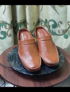 Sandal Bustong Crostrax Arivo kulit Sapi 100% Sepatu Formal Sepatu Kerja Sepatu Slop  Sepatu Selop  Sepatu Pesta  Sepatu Bustong Sepatu Kerja  Sepatu Casual Kulit Pria
