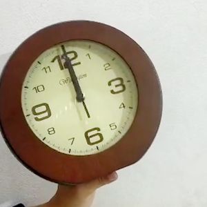 Jam meja Kayu Mahoni Wellington 313 Original