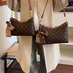 Advanced 2026 new handbag retro armpit bag all kinds of printed old floral single shoulder cross-body bag classic design differe