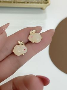 ต่างหูรูปกระต่ายน่ารัก สร้อยข้อมือ สร้อยคอ โซ่กระดูกไหปลาร้า แฟชั่น เครื่องประดับสำหรับผู้หญิง ผสมโลหะ จีนแผ่นดินใหญ่