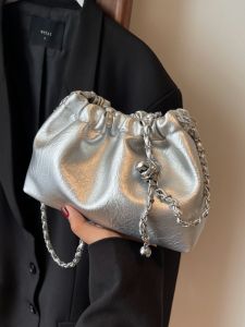 Chic Silver Bucket Bag for Women Fashionable Spring Summer New Arrival High-End Feeling Mini Single Shoulder Bag with Chain
