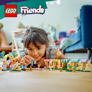 LEGO Friends 42615 Pet Adoption Day (400 Pieces) Mainan Anak Perempuan Building Block Toys