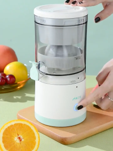 (Ship in 12hrs)Home Electric Juicer Portable Multifunctional Lemon Press Machine Orange Squeezer Wireless Lightweight Automatic Fresh Blender cup