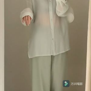 กางเกงขายาว กางเกงเอวสูงสไตล์เกาหลีสีล้วน ผ้านิ่ม เบา ทิ้งตัวใส่สบาย