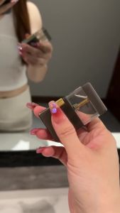 HỘP QUẸT DUPONT GA ĐÁ  2 CHẾ ĐỘ ĐÁNH LỬA THIẾT KẾ LỘ THIÊN BẰNG KIM LOẠI ÂM VANG HAY