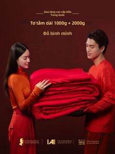 SILKUEEN | Chăn Lụa Cưới Màu Đỏ