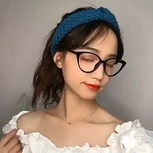 Korean New Cat-eye Triangle Glasses Blue Film Anti-blue Light Classic Ultra-light Flat Mirror Simple Retro Student Glasses Frame Glasses Cermin Mata 眼镜