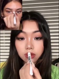 Highlighter Pen Make up Stick Glitter 3D Matte White Brightening Pen Eyeshadow Sparkle Highlighter Sequins Shimmer Makeup Long Lasting Waterproof Eye Shadow Highligther Eye Makeup High Gloss Lying Silkworm Pen