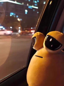JIFANPAUL | Pet Alien with Big Eyes & Pou Snail Plush Toy