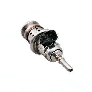 1PCS 32203677 8888784986 Fluid AdBlue Injector For Volvo XC40 XC60 II XC90 S90 2.0 Diesel