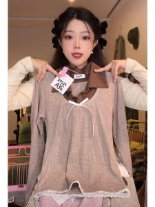 เสื้อเชิ้ตคอโปโลแขนยาวผู้หญิงสไตล์อเมริกัน ปักลูกไม้ ปมผีเสื้อ ลายทาง สไตล์หวาน ทรงตรง โพลีเอสเตอร์ ฤดูใบไม้ร่วง 2024