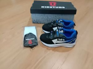 Sepatu Sekolah Anak Laki-Laki & Perempuan: Pilihan Terbaik untuk Masa Belajar