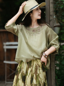 XIAOER | Embroidered Lace Star Flower Lantern Sleeves Round Neck Top